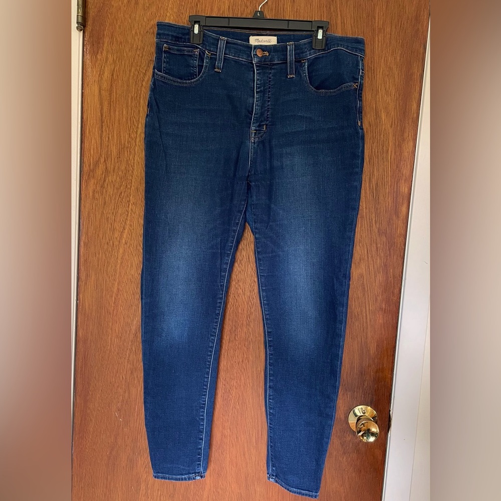 Madewell, Size 33, 9” Mid-Rise Skinny Blue Jeans